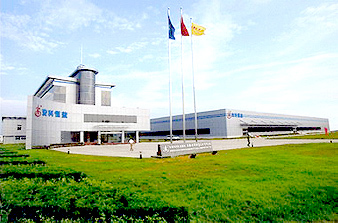 安科恒益藥業(yè) 冷水機(jī)組系統(tǒng)在栓劑生產(chǎn)中的精密應(yīng)用實(shí)景展示